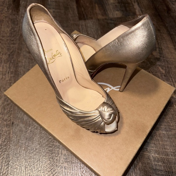 christian louboutin penny pumps - Picture 3 of 8